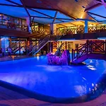 Hotel Kontakt Wellness 4*