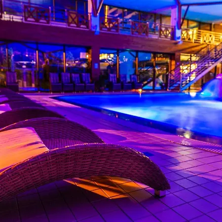 康塔特养生酒店 塔查斯卡-鲁穆尼卡