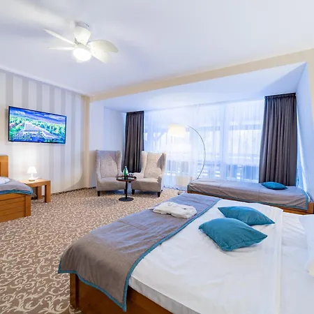 Kontakt Wellness 4*