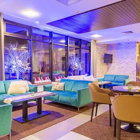 康塔特养生酒店 酒店 塔查斯卡-鲁穆尼卡