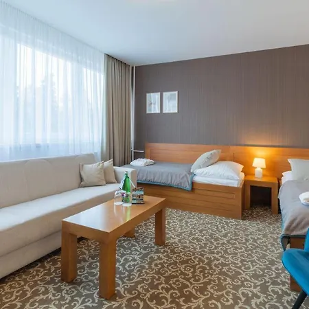 Hotel Kontakt Wellness Tatranská Lomnica