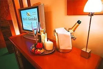 ホテル コンタクト ウェルネス