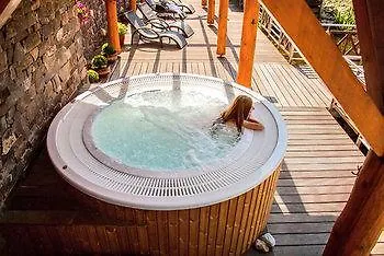 Hotel Kontakt Wellness