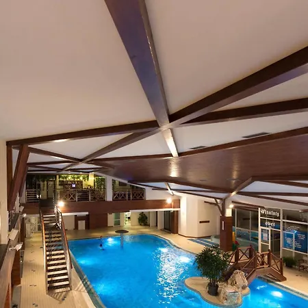 康塔特养生酒店 4* 塔查斯卡-鲁穆尼卡